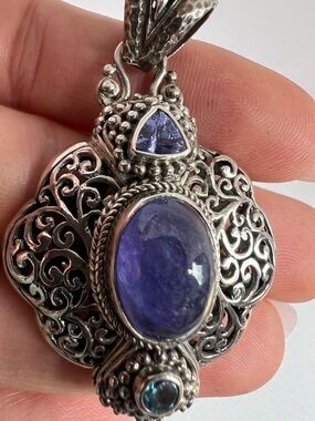 SARDA Tanzanite Sterling silver pendant